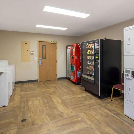 Extended Stay America Suites - Anchorage - Midtown Екстер'єр фото