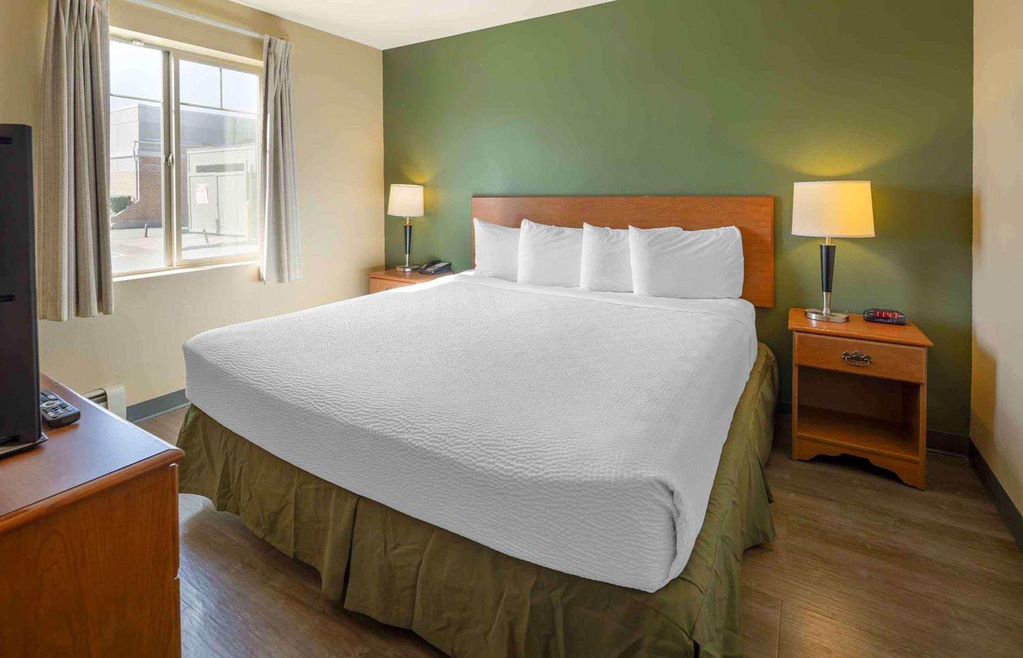 Extended Stay America Suites - Anchorage - Midtown Екстер'єр фото