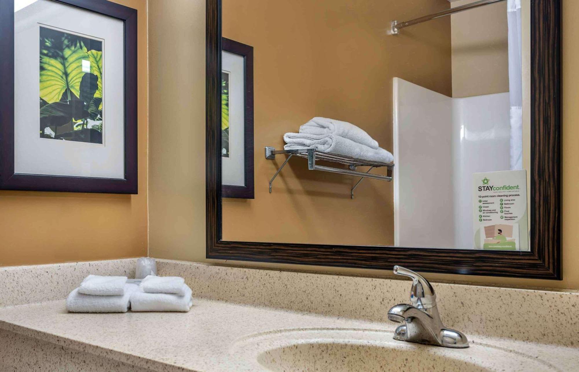 Extended Stay America Suites - Anchorage - Midtown Екстер'єр фото