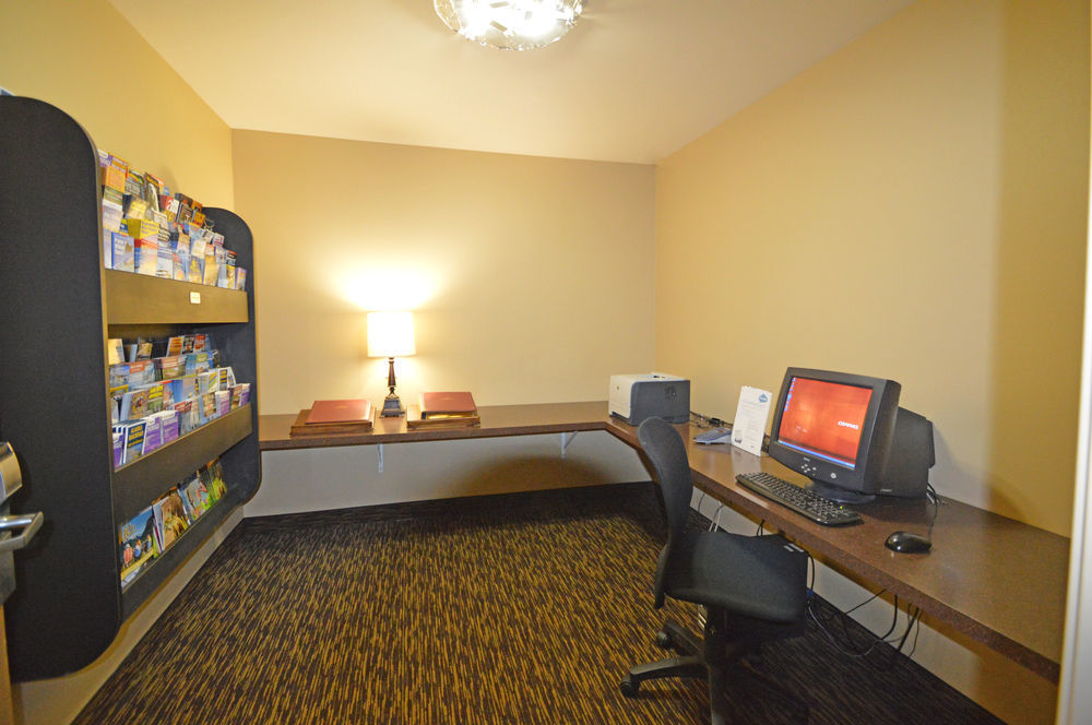 Extended Stay America Suites - Anchorage - Midtown Екстер'єр фото